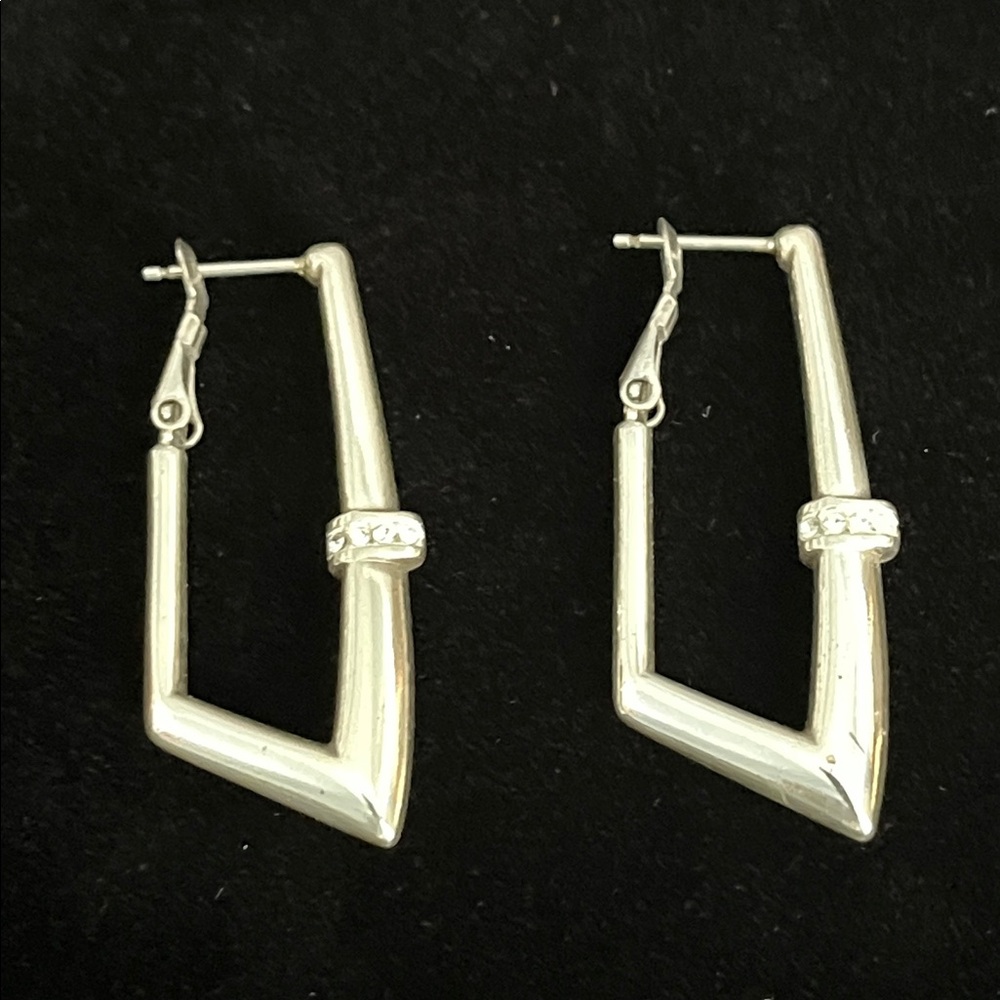 Brighton Geometric Hoop Earrings - Picture 3 of 9